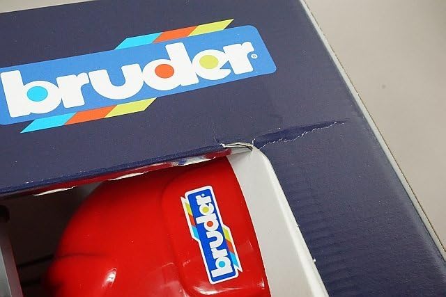 MAN 消防車　ヘルメット付き　ブルーダー　bruder ヘルメット　スペシャル MAN 消防車（ヘルメット付き） | ブルーダー（bruder） - ジョブ